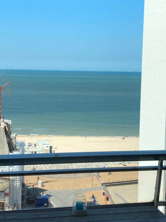 Tiny Apt W/ Balcony And Seaview, Even Out Of Your Bed ! Ostende Exteriér fotografie